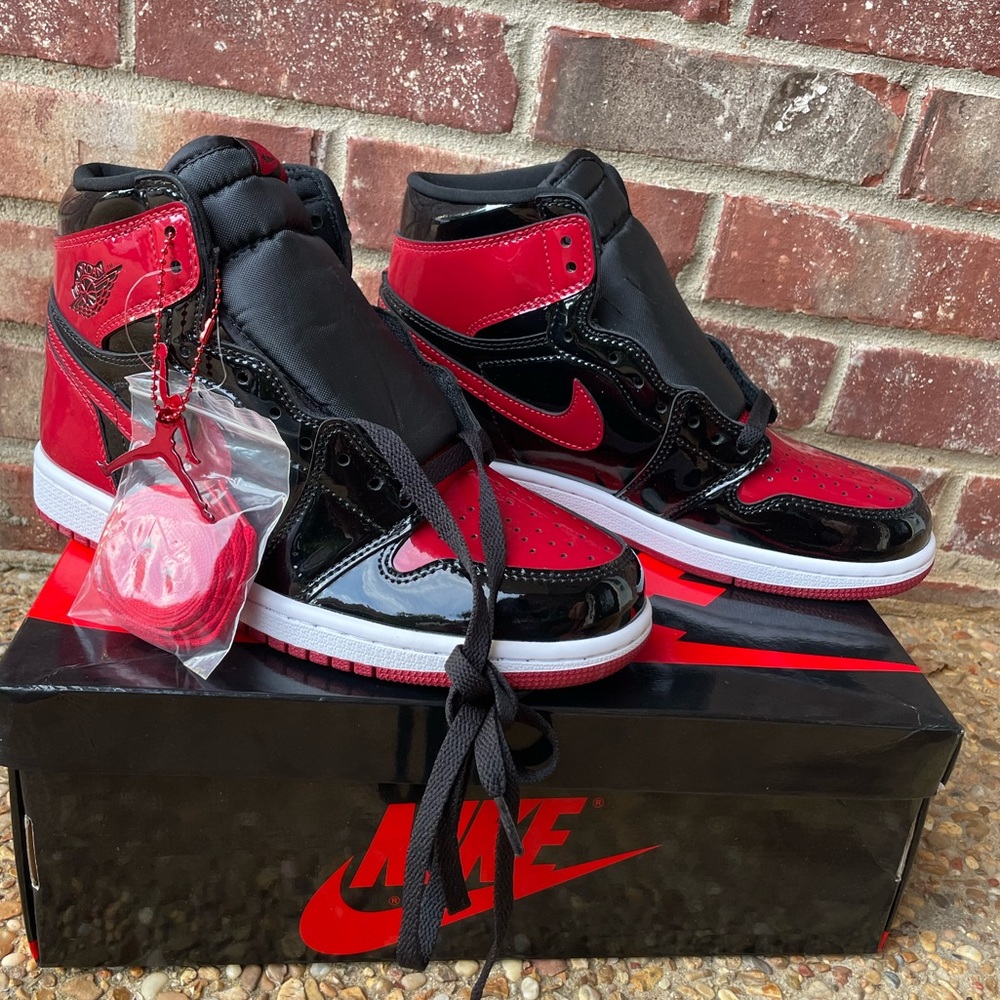 Jordan 1 Patent Bread